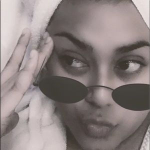 Meet your Posher, Aliya